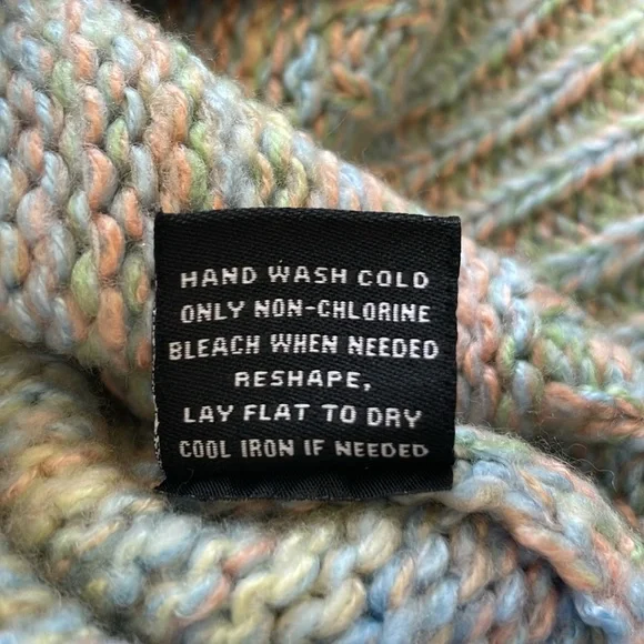 ANTHROPOLOGIE 525 AMERICA Willa Space-Dyed Turtleneck Sweater Size XS - Picture 6 of 12